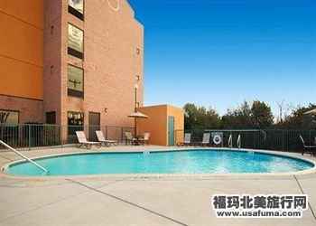 Comfort Inn Fiesta Park Area（两星级）