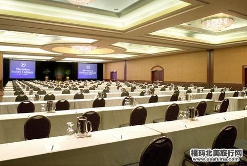 全方位商务服务Sheraton Suites Eau Claire Calgary