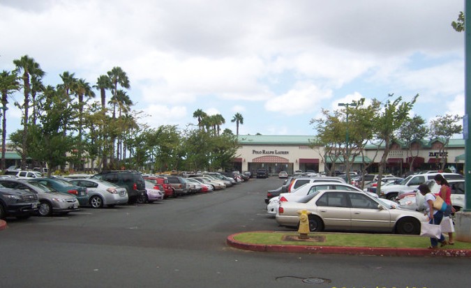夏威夷奥特莱斯(Waikele Premium Outlets)