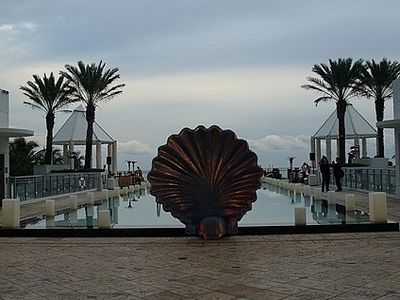 ܡ϶˵غ̲