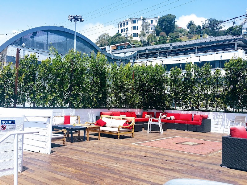 Gladstones Restaurant